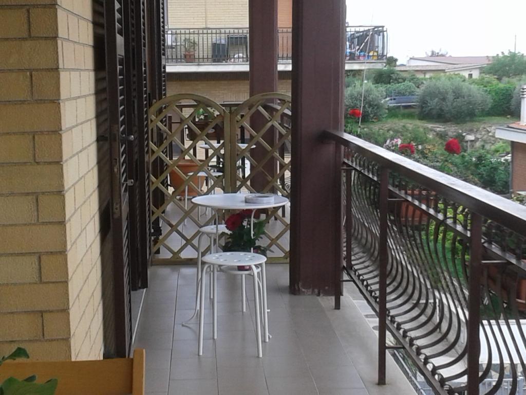 B&B Roma Per Fiera E Aeroporto Ponte Galeria Exterior photo